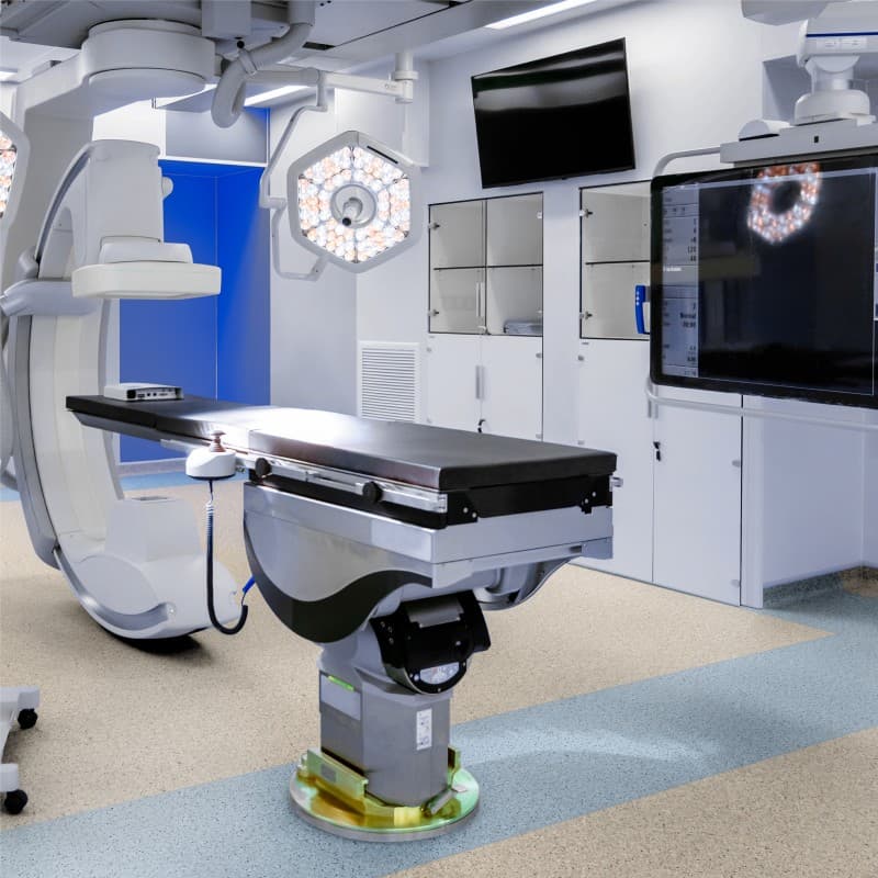 Piso vinílico condutivo aplicado em ambiente hospitalar